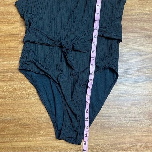 Black Ribbed One Piece Swimsuit Large - Picture 4 of 6